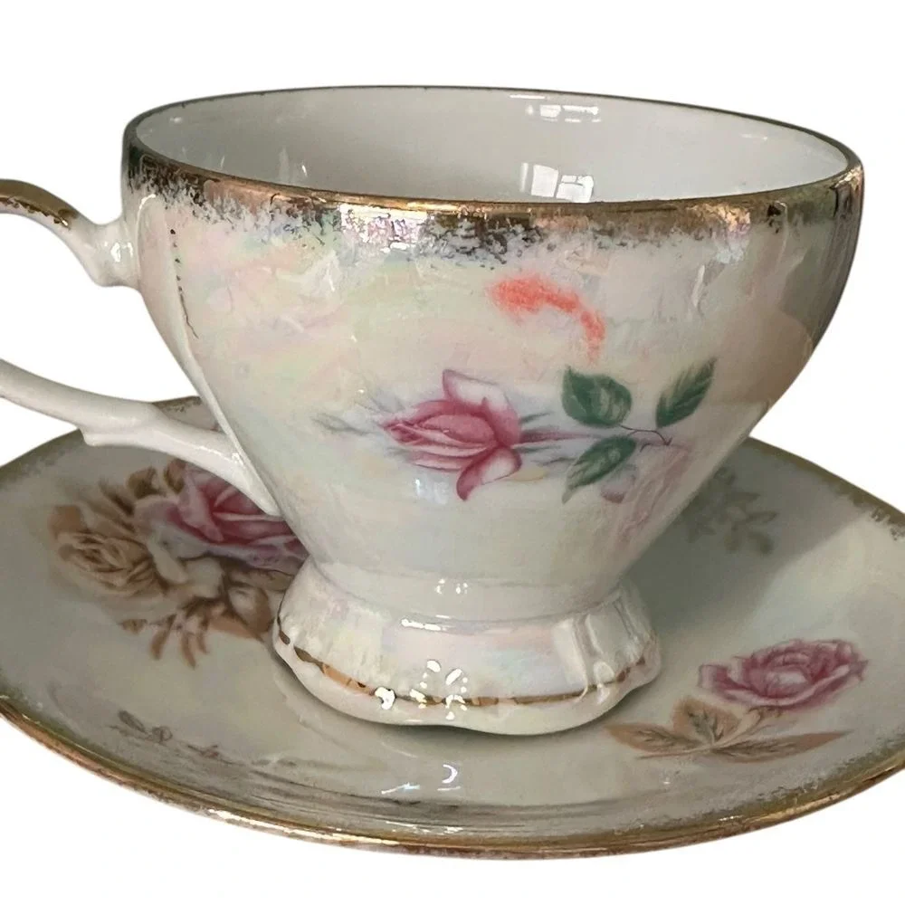 Choice Imports Vintage Floral Teacup and Saucer Set Gold Trim Iridescent‎ Rose